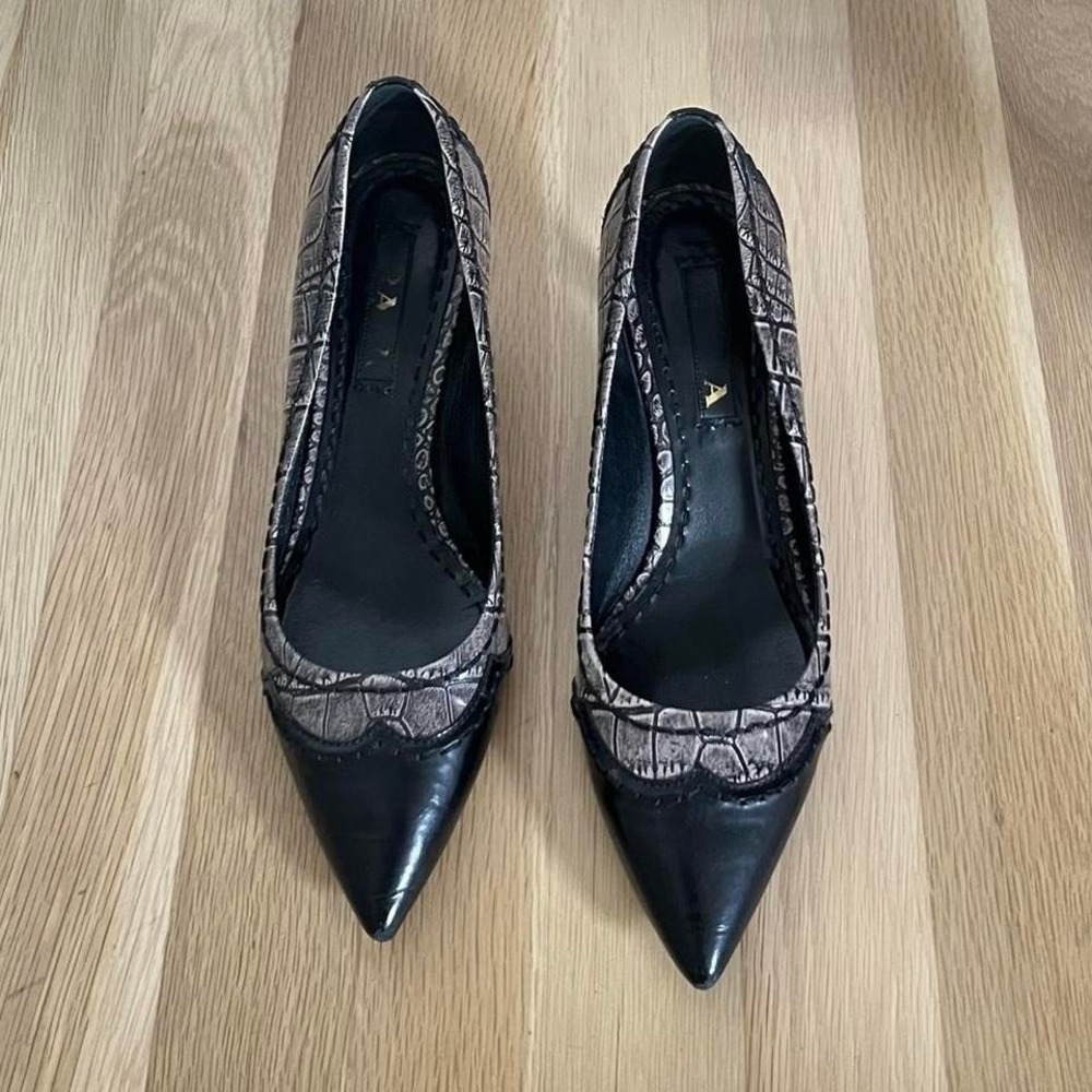 Vintage Prada Croc Embossed Kitten Heel Pumps Y2K Prada Pointed Toe Heels Size 6 - Picture 3 of 6